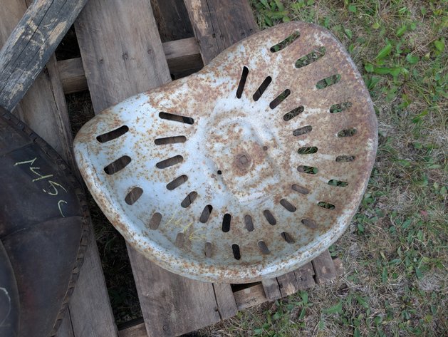 Image for TRACTOR SEAT