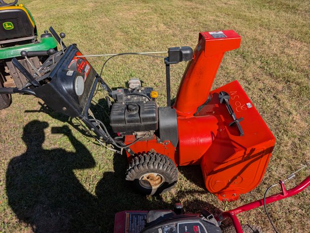 Image for ARIENS 1027LE SNOWBLOWER