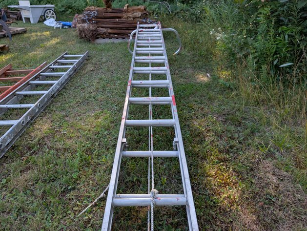 Image for EXTENSION LADDER