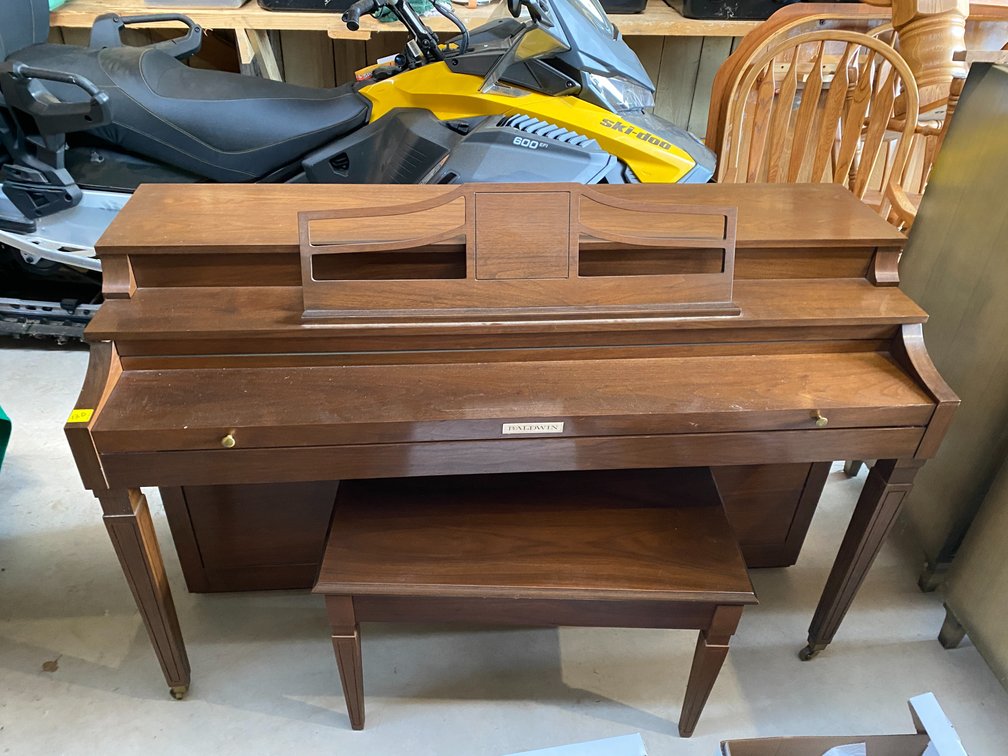 BALDWIN PIANO