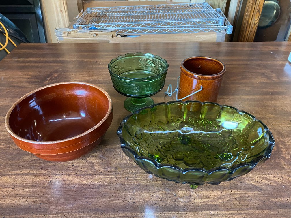 DECORATIVE BOWLS
