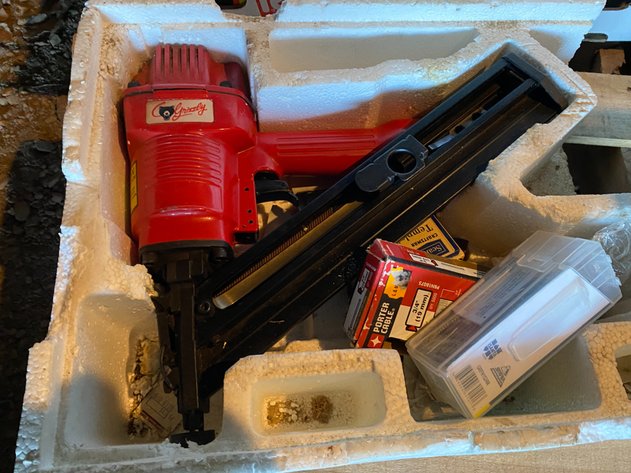 Image for FINISH NAILER