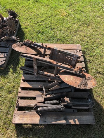 Image for PLANTER PARTS