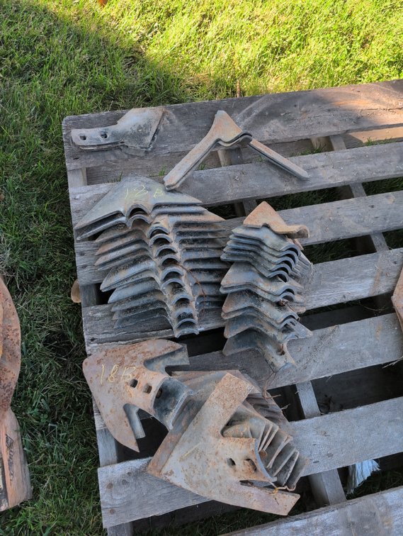 CULTIVATOR SHOVELS/SWEEPS