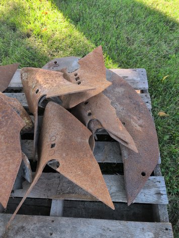 Image for (PALLET) PLOW AND DIGGER PARTS