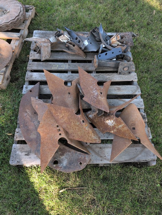(PALLET) PLOW AND DIGGER PARTS