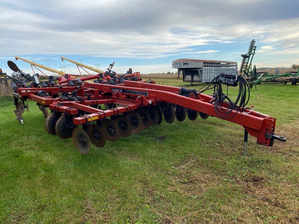 CASE IH 730B