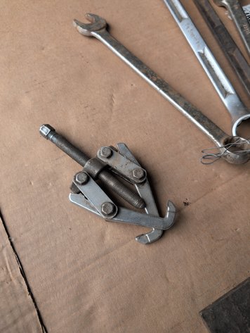 Image for WRENCHES AND GEAR PULLERS