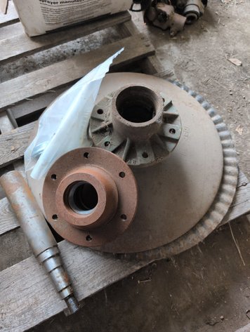 Image for HUBS AND DISCS