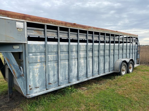 Image for 1992 TITAN LIVESTOCK TRAILER