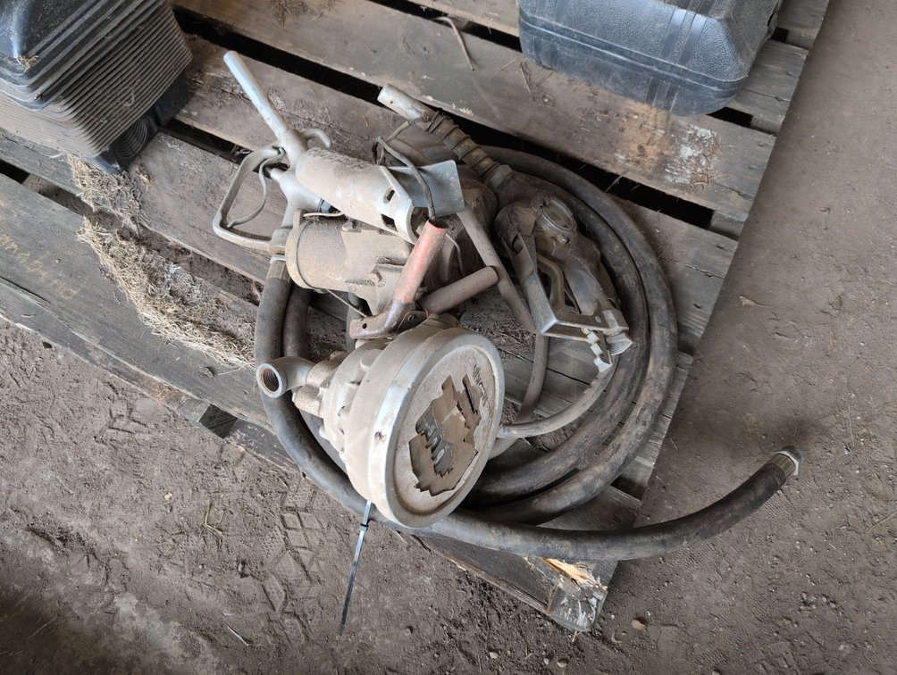 FUEL ACCESSORIES