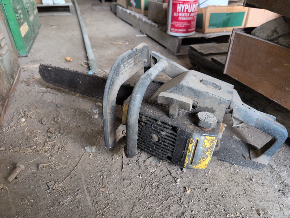 CHAINSAW