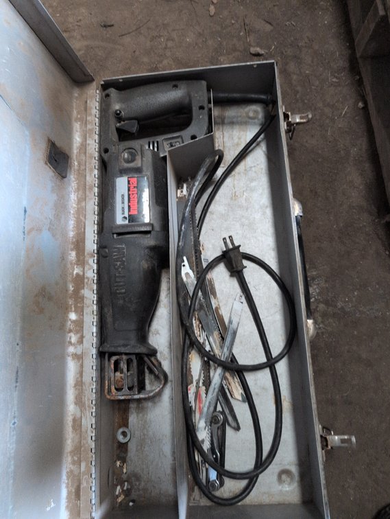 RECIPROCATING SAW