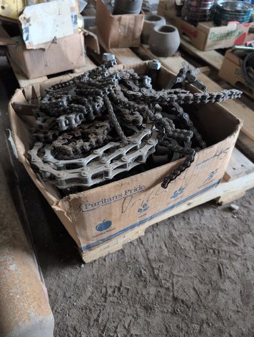 Image for ROLLER CHAIN