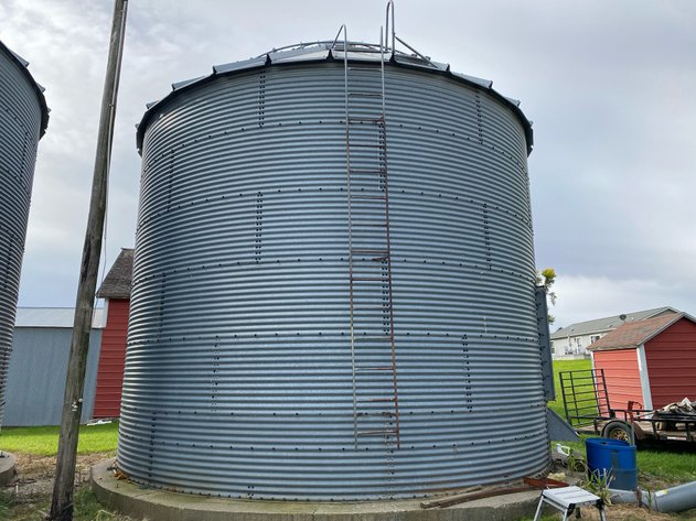 Image for BROCK 4500 BUSHEL BIN