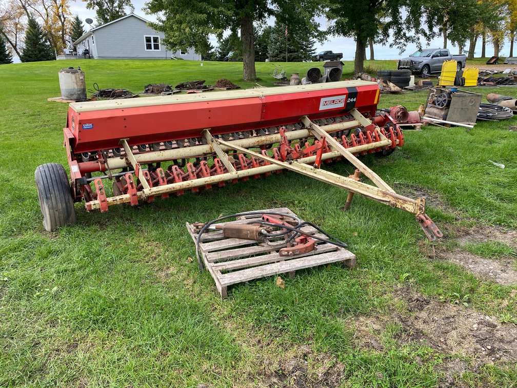 MELROE 244 DRILL