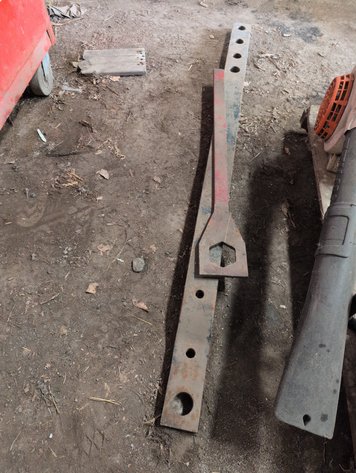 Image for LARGE WRENCH AND HITCH