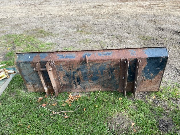 Image for 6' MANURE BUCKET