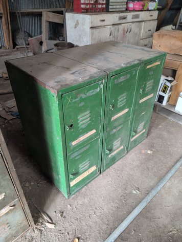 Image for LOCKER SET