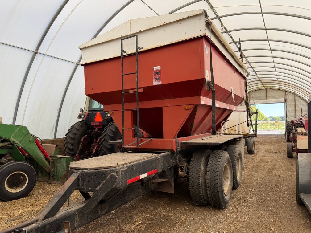 Image for Randy & Lynn Johnson Online Only Farm Retirement Auction
