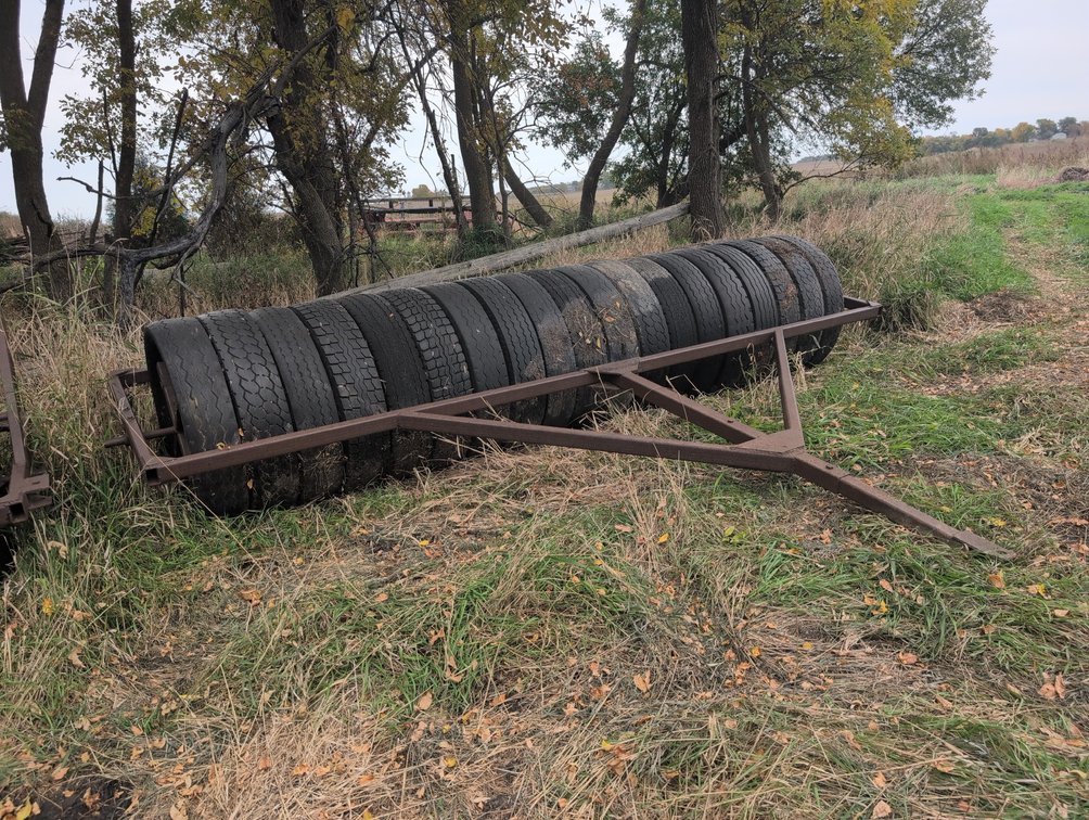 15' TIRE PACKER