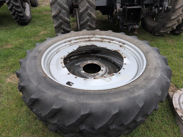 Image for 380/90R50 REAR TRIPLES