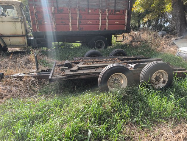Image for FLATBED TRAILER