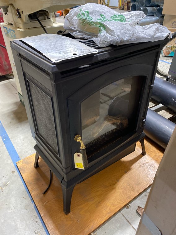GAS STOVE