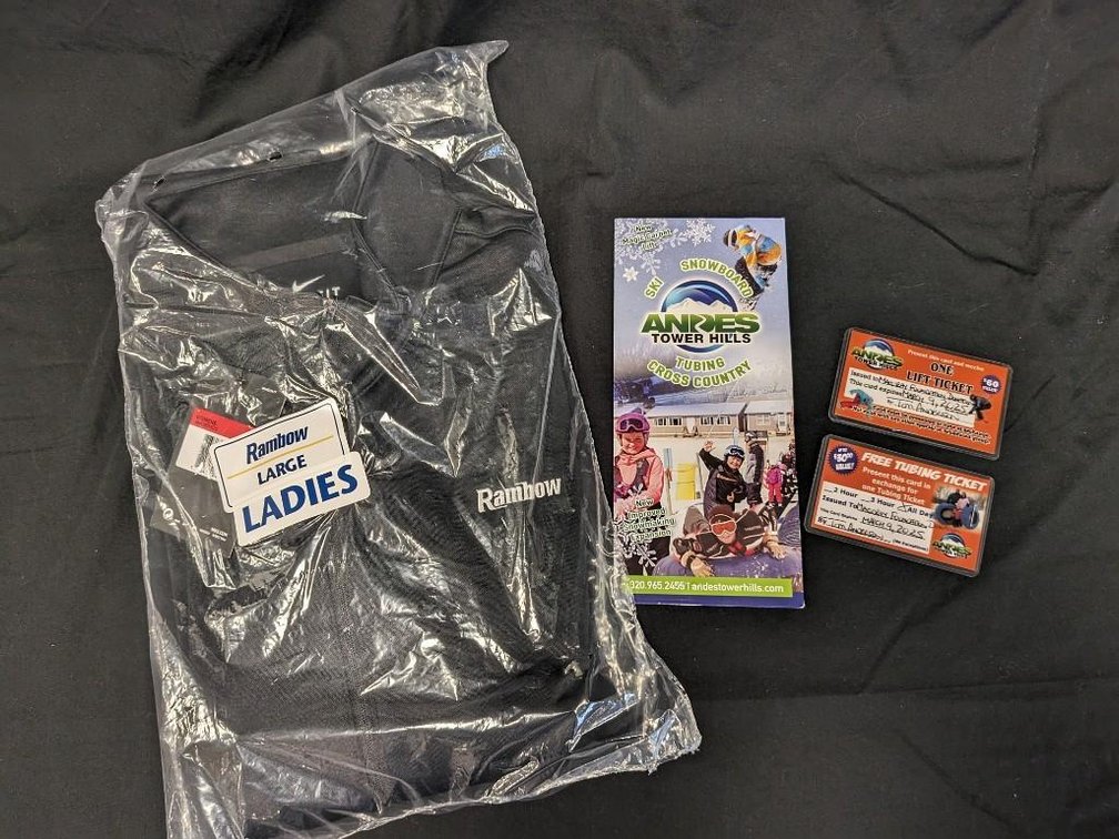 ANDES TOWER HILLS. 1 LIFT TICKET, 1 TUBING TICKET. RAMBOW LADIES NIKE DRI-FIT LONG SLEEVE