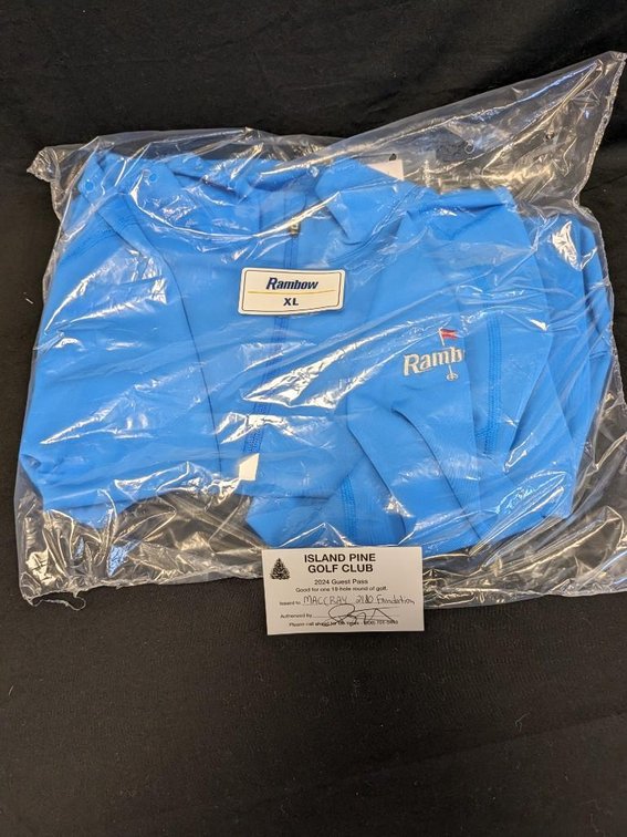 ISLAND PINE GOLF CLUB 1 18 HOLE ROUND. RAMBOW XL CUTTER AND BUCK QUARTER ZIP LONG SLEEVE