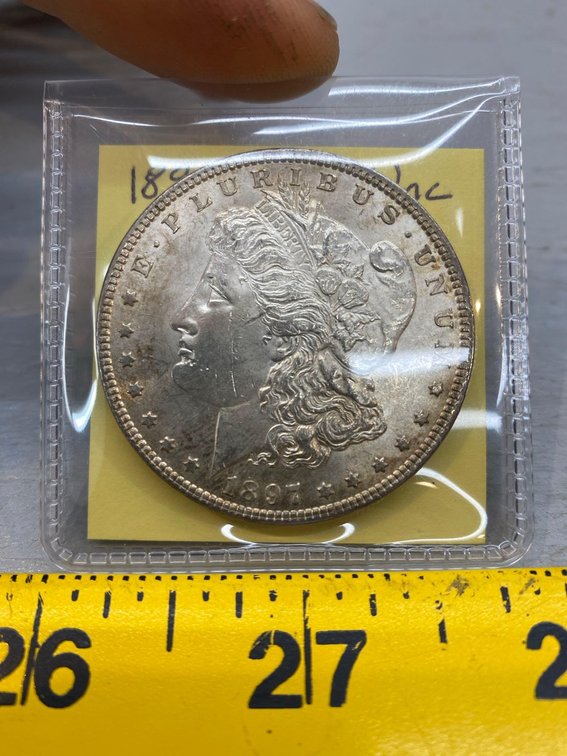 (I-864) 1897 MORGAN DOLLAR (UNCIRCULATED)