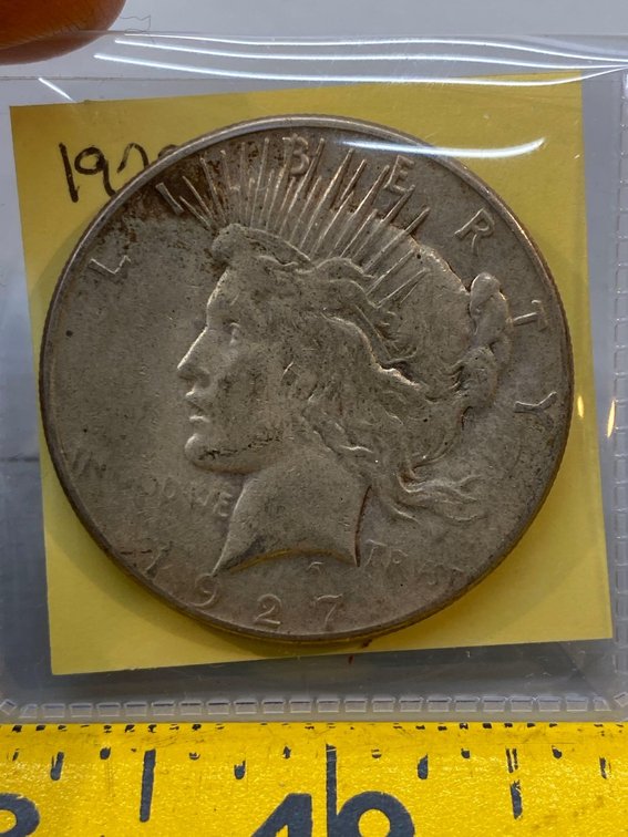 (I-812) 1927-S PEACE DOLLAR