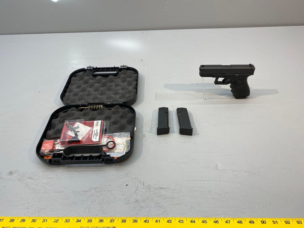 (I-232) GLOCK MODEL 23, GEN 4, 40 S&W, UPGRADED APEX TRIGGER, [3] 13 RD MAGAZINES, SN:TDC152