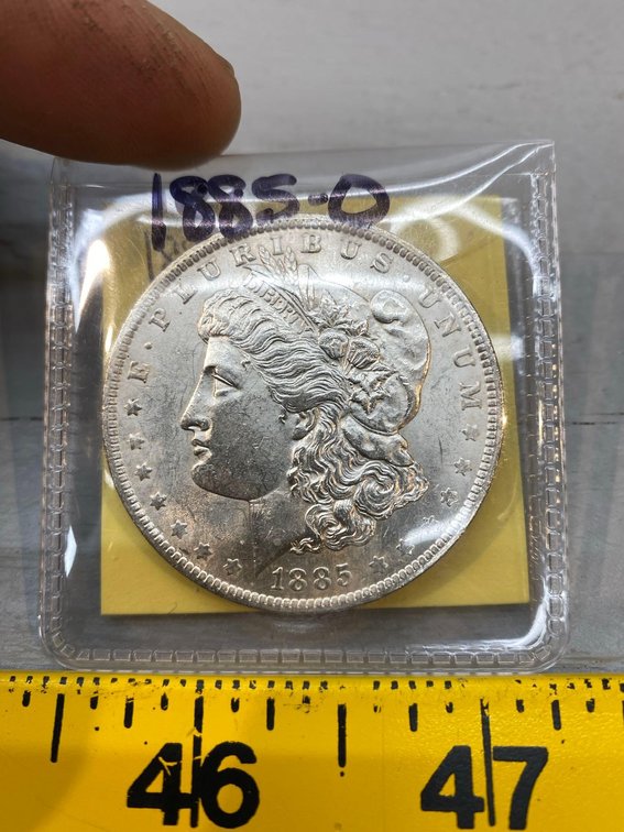 (I-821) 1885-O MORGAN DOLLAR (BRILLIANT UNCIRCULATED)