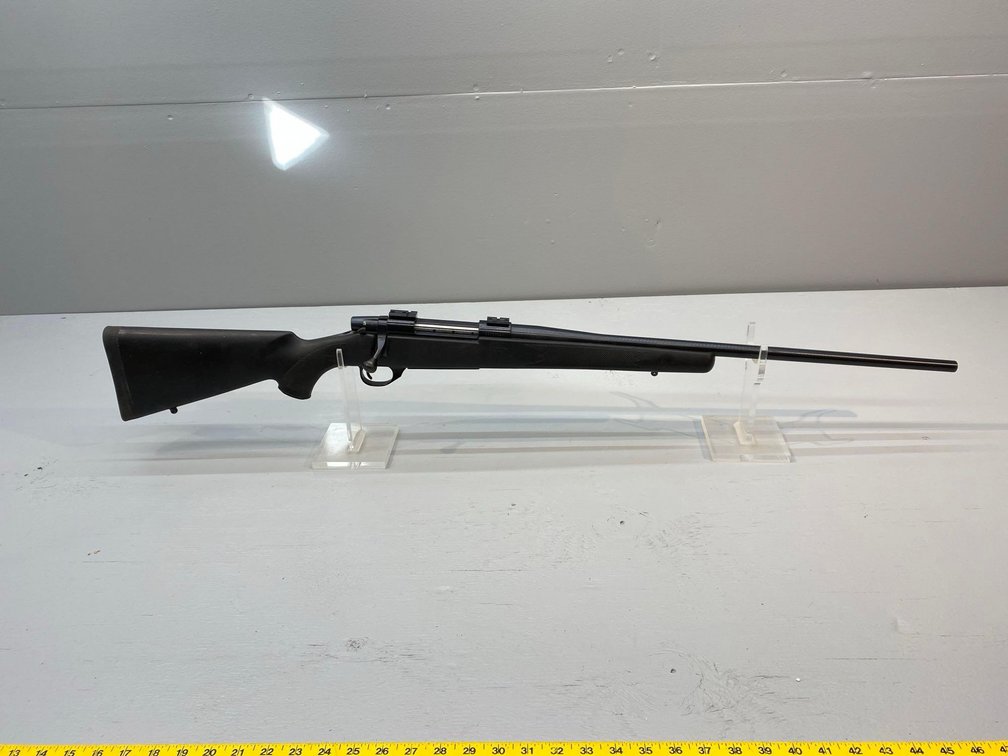 (I-139) WEATHERBY VANGUARD 300 WIN MAG, APPROX 50 RDS THRU GUN, GOOD CONDITION SN:VS151391