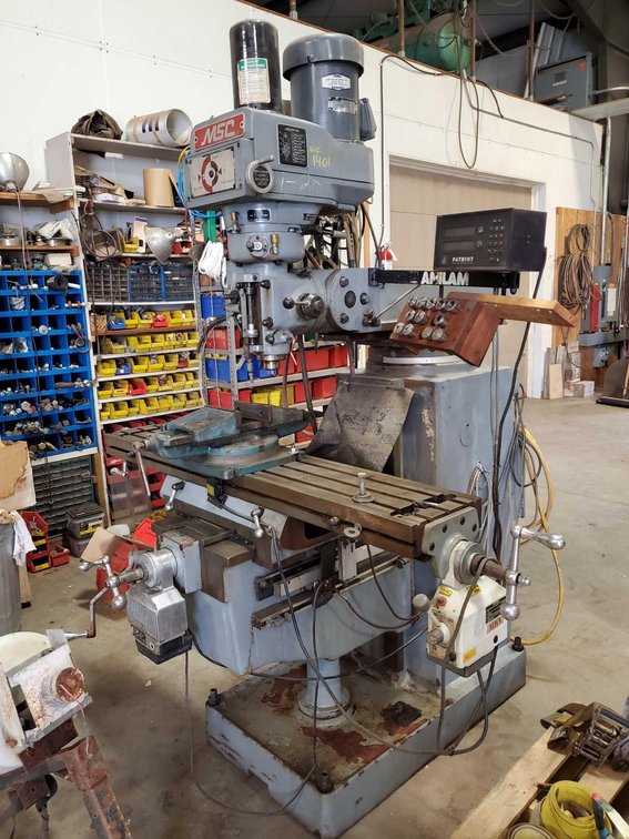 (I-20) (LOCATED IN MORRIS, MN) MSC VERTICAL MILLING MACHINE, W/10" X 50" TABLE & VISE, 3 PHASE, AIR 