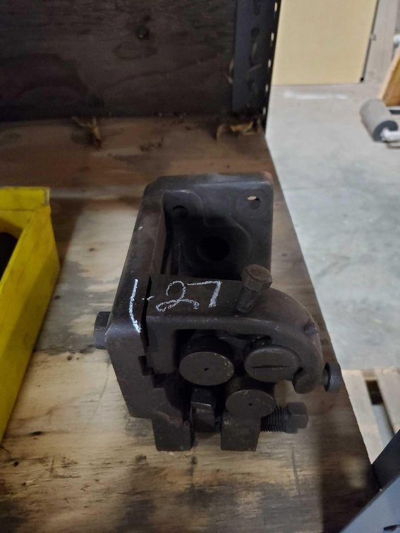 (I-27) (LOCATED IN MORRIS, MN) ​​​​​​​BOX TOOL FOR LATHE (FOR MORE INFO AND LOCATION CALL NEIL @ 612