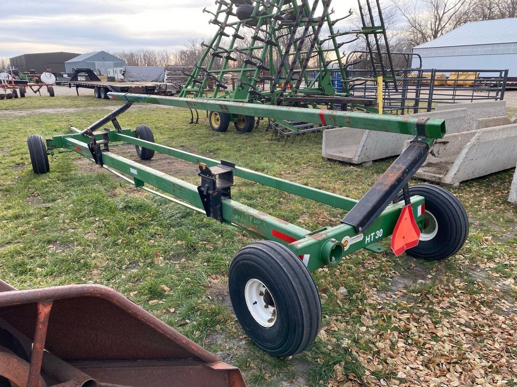 (I-554) UNVERFERTH HT 30 HEAD TRAILER, LONG HITCH TO PULL BEHIND COMBINE, USED TO HALL 12 ROW 30" CO