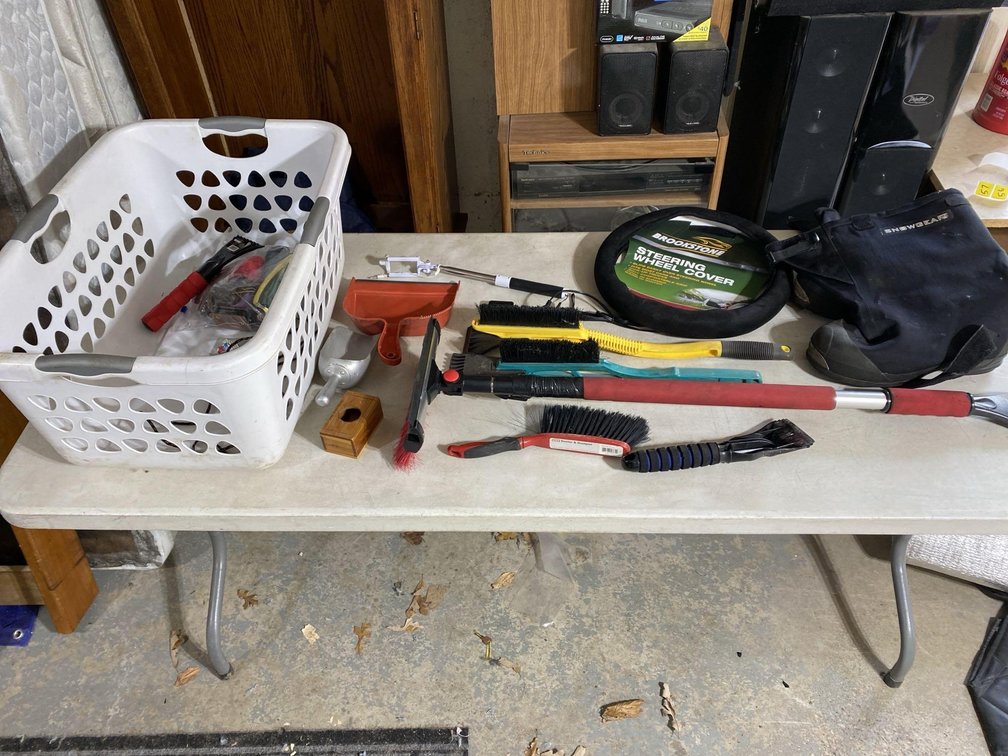 VEHICLE ICE SCRAPER, REFLECTIVE ROLL, DUST PAN, AND OTHER ITEMS