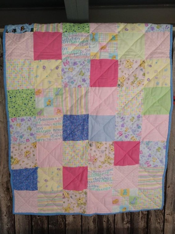 BABY QUILT #2. PINK, YELLOW, GREEN, BLUE, AND PURPLE COLORS.