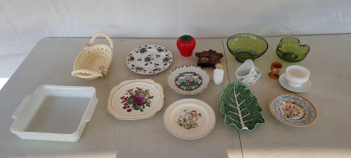 (I-13) SQUARE FIRE KING BAKING DISH, ANTIQUE SERVING PLATTER WITH ROSES, ANTIQUE GREEN GLASSWARE, MISCELLANEOUS ANTIQUE PLATES AND GLASSWARE