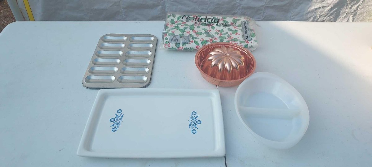(I-14) 2 JELLO/SALAD MOLDS, COOKIE MOLD, CHRISTMAS 52X90 PADDED TABLE CLOTH, DOUBLE SIDED ANTIQUE SERVING PLATTER AND VINTAGE CORELLWARE MEAT SERVING PLATTER