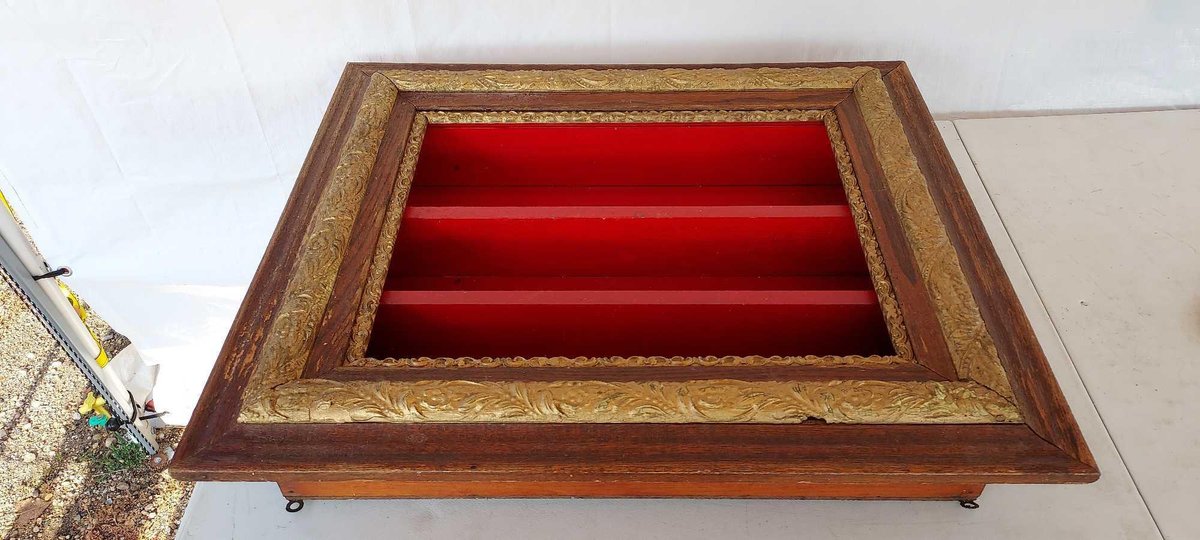 (I-41) LARGE ANTIQUE WOOD SHADOW BOX