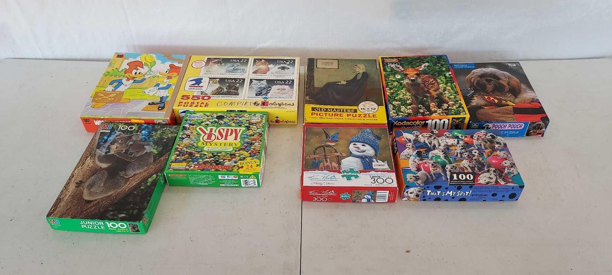 (I-45) LARGE BOX OF FAMILY AND CHILDREN'S PUZZLES