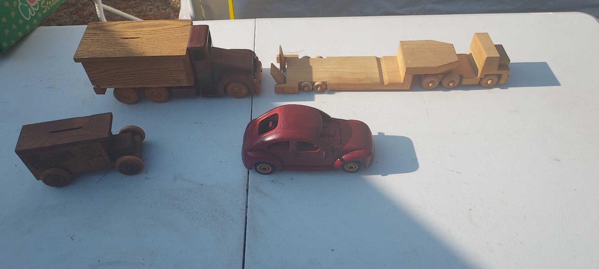 (I-73) BOX OF WOOD TOYS