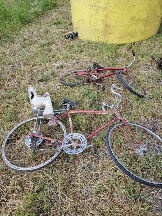 (I-41A) (2) BIKES