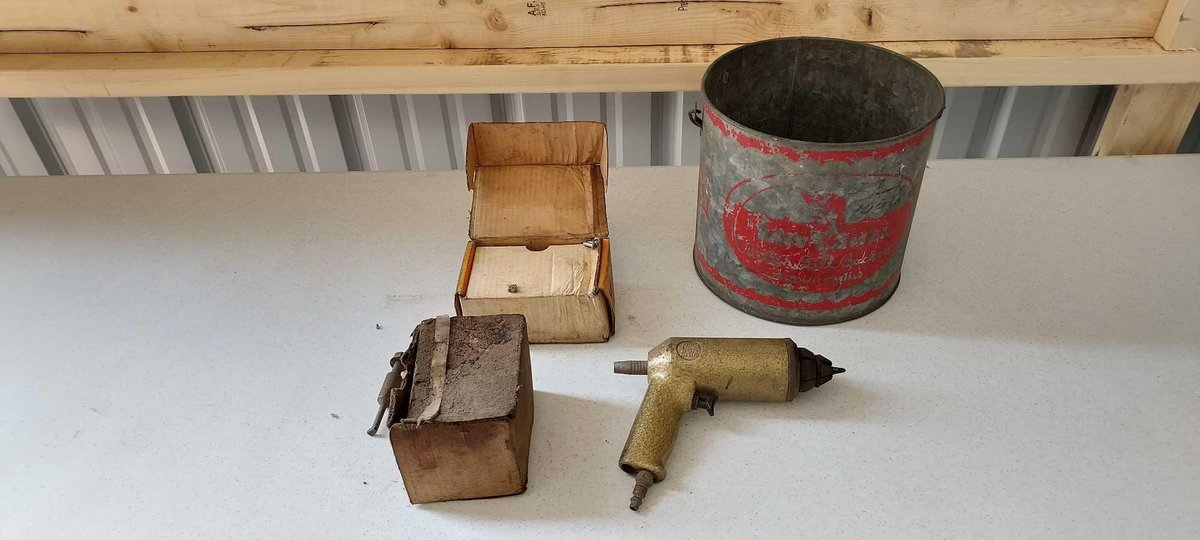 AIR POWERED RIVET GUN, RIVETS, AND METAL BUCKET