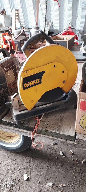 DEWALT 14" CHOP SAW