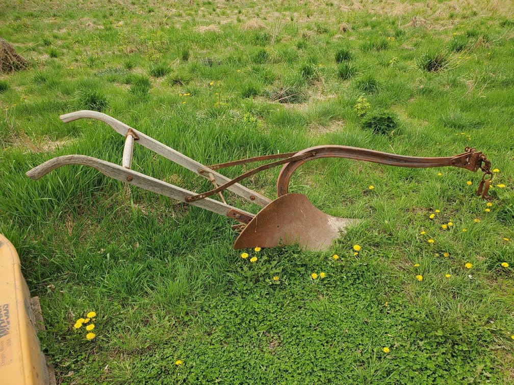 VINTAGE HORSE DRAWN PLOW