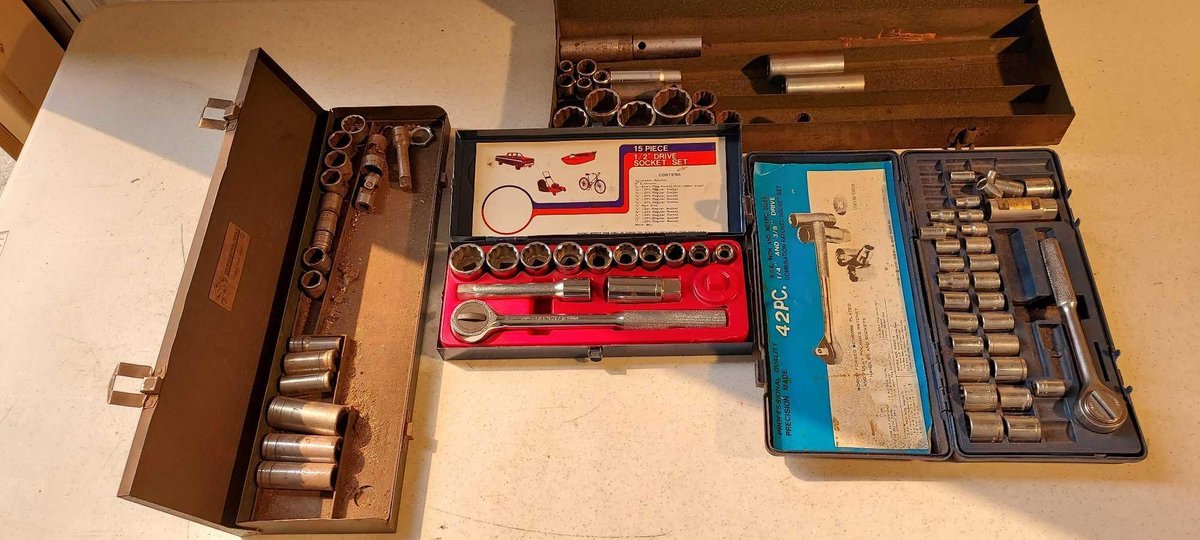ASSORTMENT OF PARTIAL SOCKET SETS